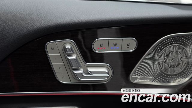 Mercedes-Benz GLE-Class 2026 — photo 39