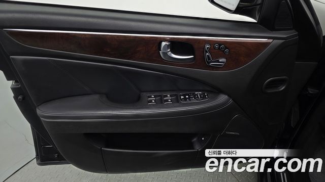 Hyundai Equus 2015 — photo 14