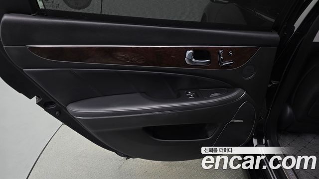 Hyundai Equus 2015 — photo 15