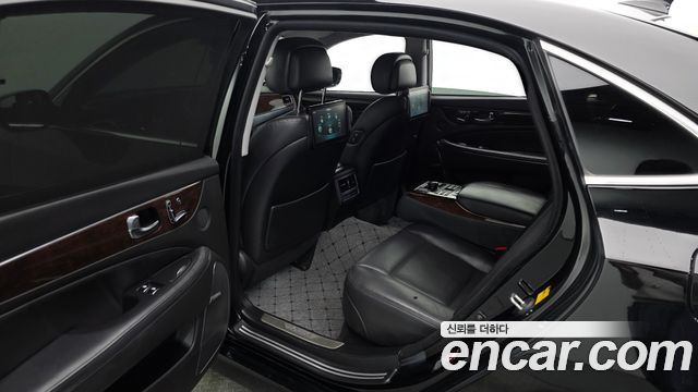 Hyundai Equus 2015 — photo 16