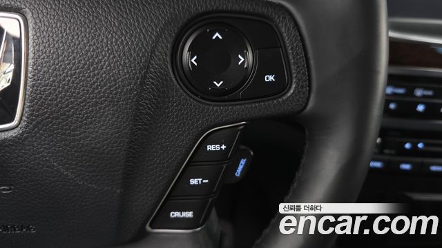 Hyundai Equus 2015 — photo 30
