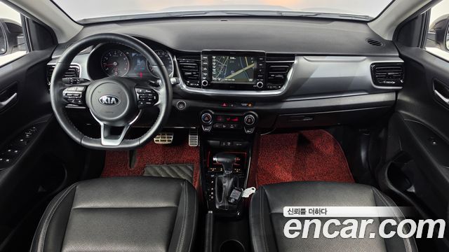 Kia Stonic 2018 — photo 10