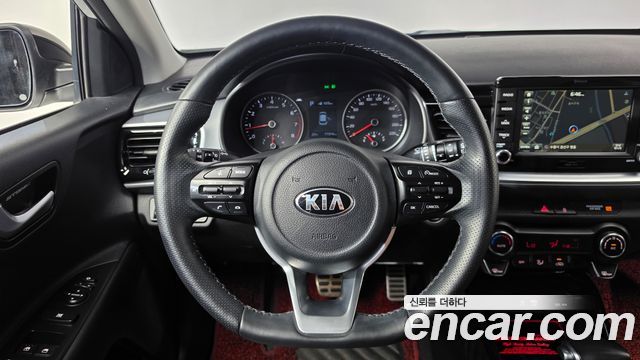 Kia Stonic 2018 — photo 20