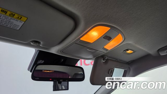 Kia Stonic 2018 — photo 22