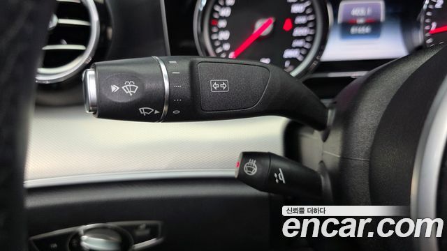 Mercedes-Benz E-Class 2019 — photo 24