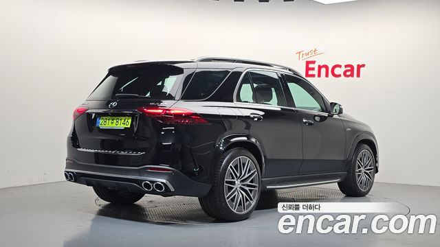 Mercedes-Benz GLE-Class 2026 — photo 2