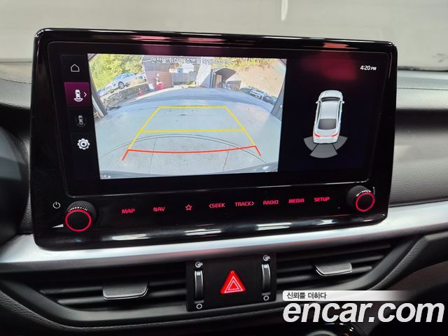Kia K3 2023 — photo 17