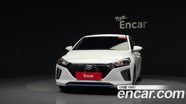 Hyundai Ioniq 2016 — photo 3