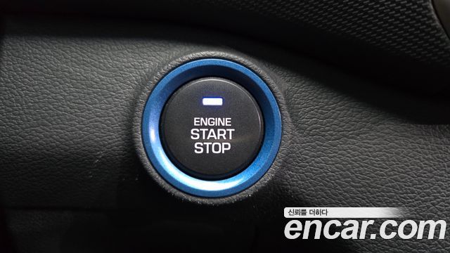 Hyundai Ioniq 2016 — photo 25