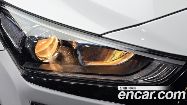 Hyundai Ioniq 2016 — photo 8