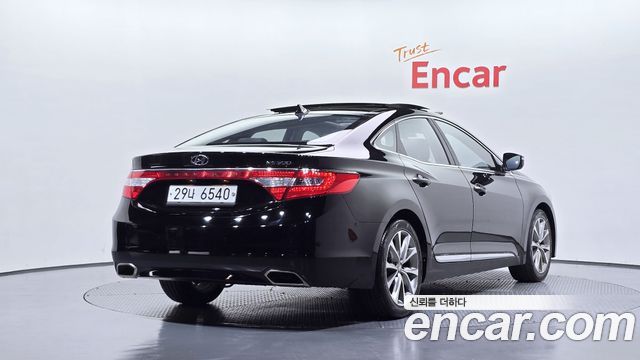 Hyundai Grandeur 2015 — photo 2