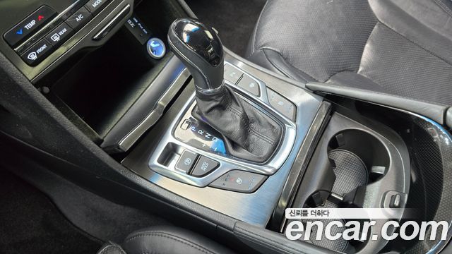 Hyundai Grandeur 2015 — photo 12