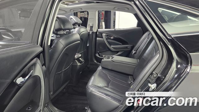 Hyundai Grandeur 2015 — photo 18