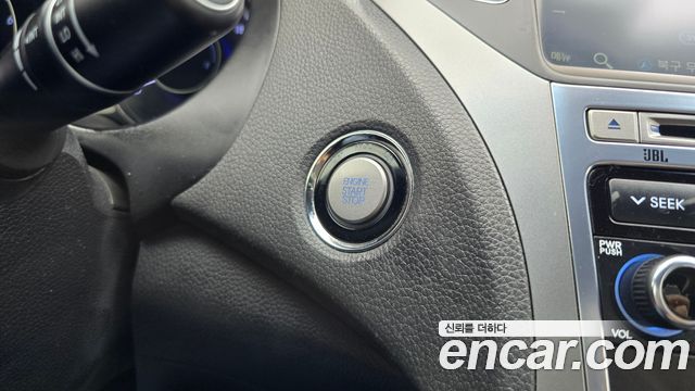 Hyundai Grandeur 2015 — photo 28