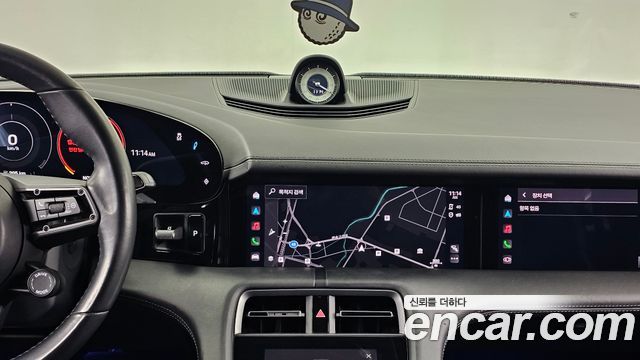 Porsche Taycan 2021 — photo 27