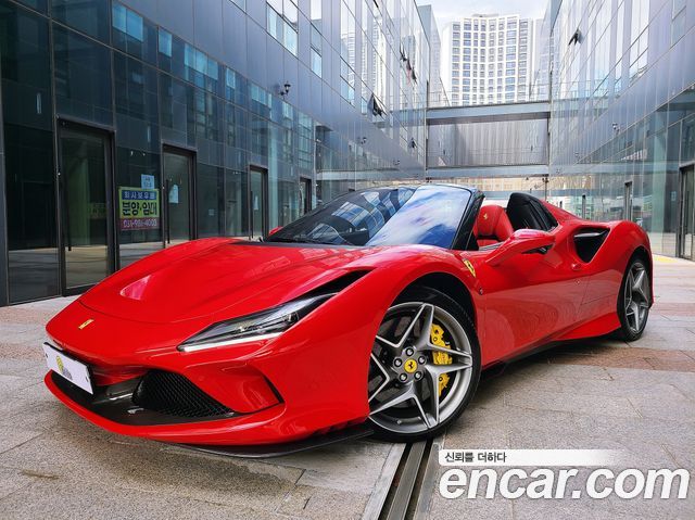 Ferrari F8 2021 — photo 2