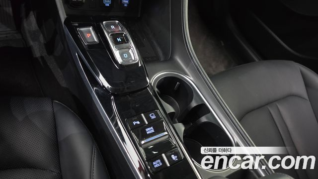 Hyundai Sonata 2020 — photo 12