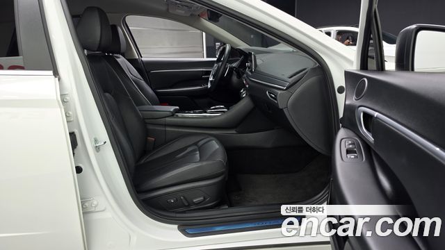 Hyundai Sonata 2020 — photo 17