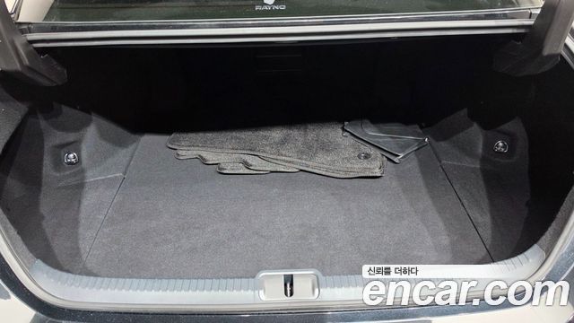 Lexus ES 2024 — photo 33