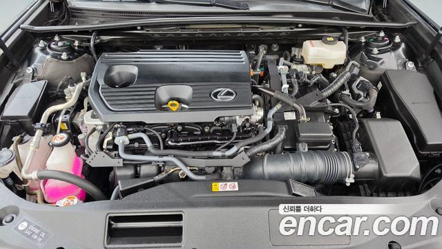 Lexus ES 2024 — photo 34