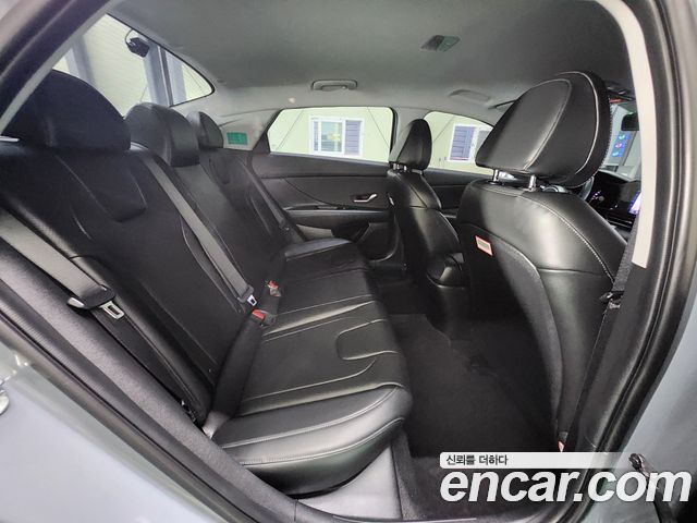Hyundai AVANTE 2023 — photo 10