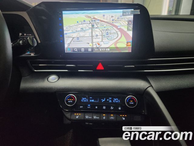 Hyundai AVANTE 2023 — photo 13