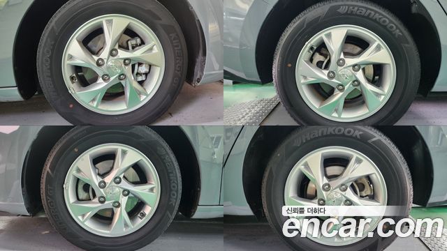 Hyundai AVANTE 2023 — photo 20