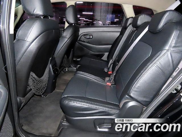Kia Carens 2014 — photo 8
