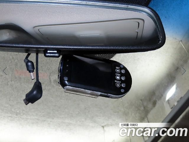 Kia Carens 2014 — photo 17