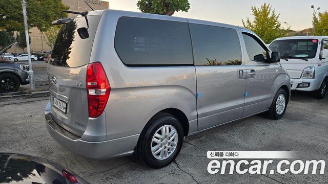 Hyundai Starex 2018 — photo 4