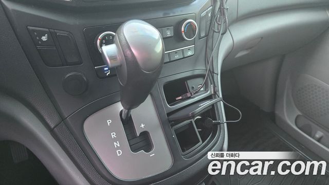 Hyundai Starex 2018 — photo 14