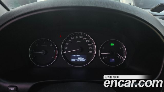 Hyundai Starex 2018 — photo 19