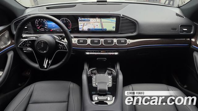 Mercedes-Benz GLE-Class 2026 — photo 10