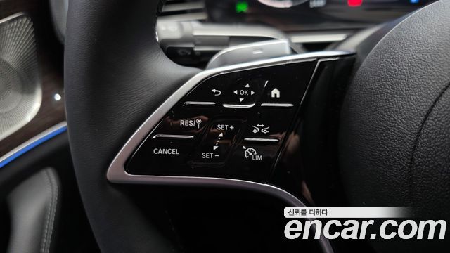 Mercedes-Benz GLE-Class 2026 — photo 23