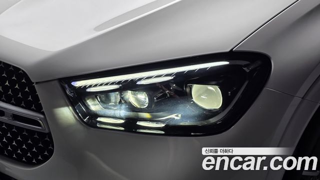 Mercedes-Benz GLE-Class 2026 — photo 8