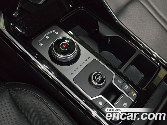 Kia Sorento 2023 — photo 12