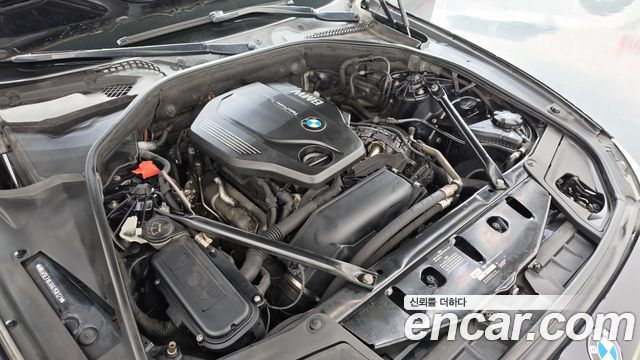 BMW 5-Series 2016 — photo 6