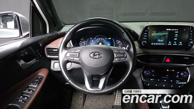 Hyundai Santafe 2019 — photo 19