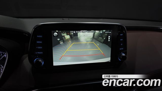 Hyundai Santafe 2019 — photo 21