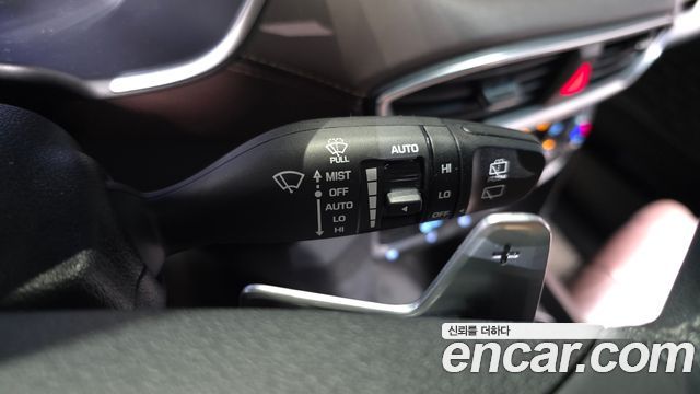 Hyundai Santafe 2019 — photo 32