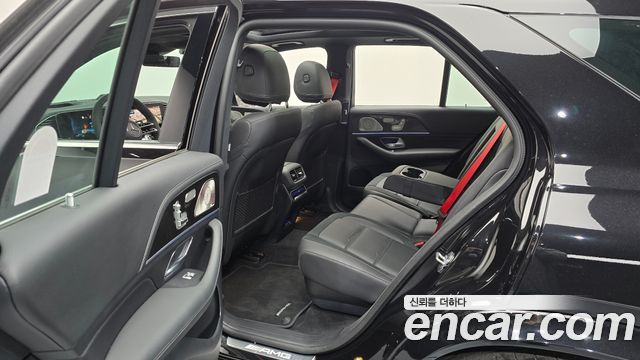 Mercedes-Benz GLE-Class 2026 — photo 11