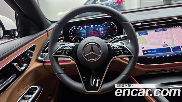 Mercedes-Benz E-Class 2026 — photo 19