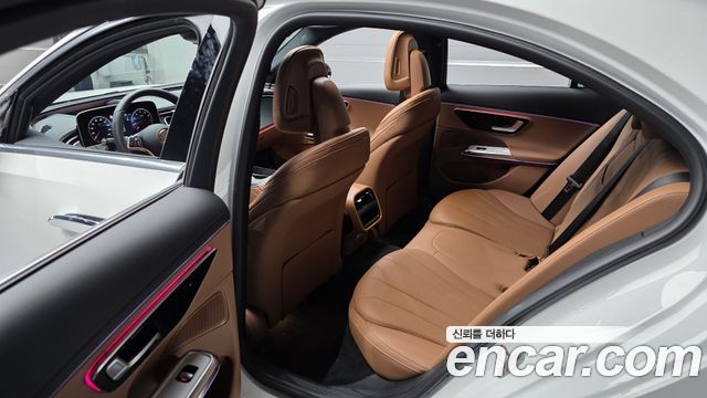 Mercedes-Benz E-Class 2026 — photo 24