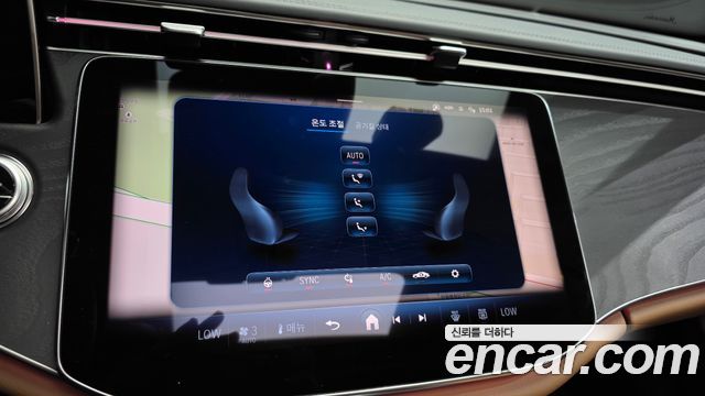 Mercedes-Benz E-Class 2026 — photo 32