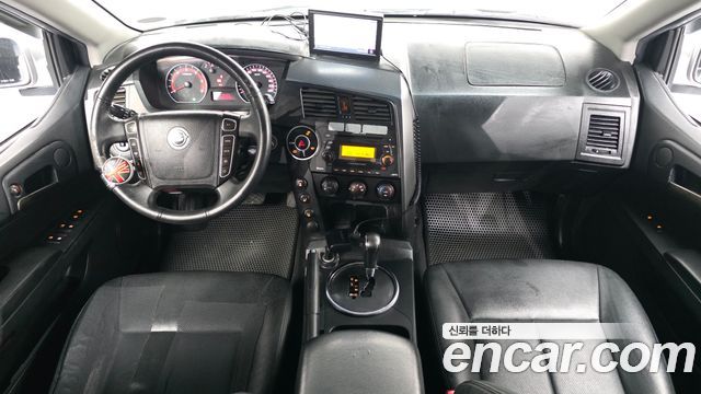 KG Mobility KORANDO 2015 — photo 10