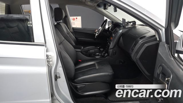 KG Mobility KORANDO 2015 — photo 17
