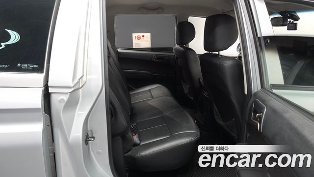 KG Mobility KORANDO 2015 — photo 18