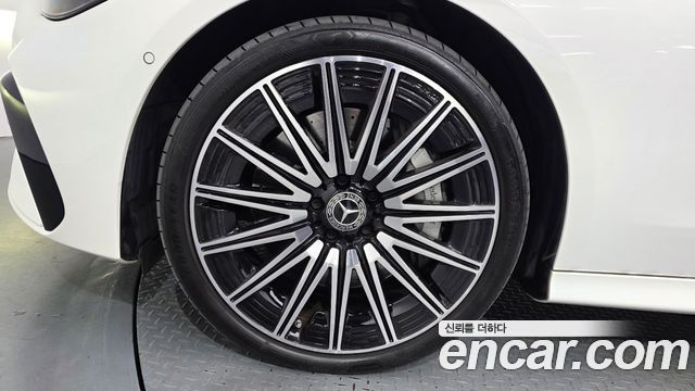 Mercedes-Benz CLE-Class 2024 — photo 5