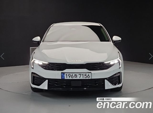 Kia K5 2024 — photo 2