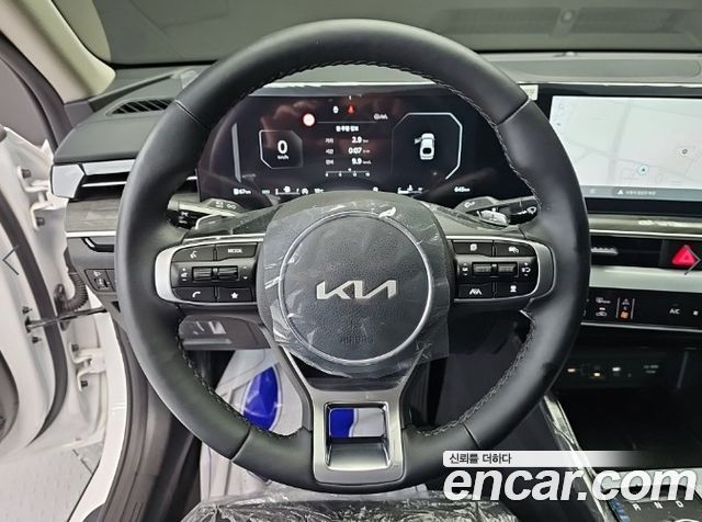 Kia K5 2024 — photo 9